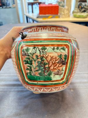 A Chinese wucai bowl with landscape panels, Transitional period — photo 3