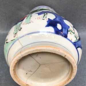 转型期 人物五彩坛子 — 照片 14