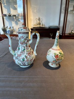 A Chinese wucai covered ewer and a rosewater sprinkler for the Islamic market, Kangxi — foto 3