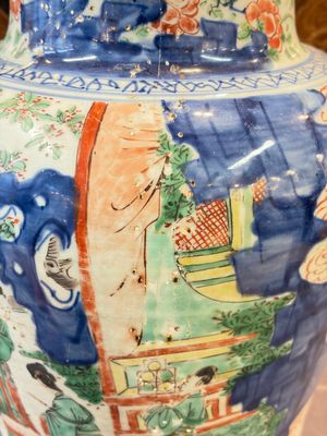 A Chinese wucai covered vase with narrative design and a jar mounted as a wine cooler, Transitional period — 照片 22