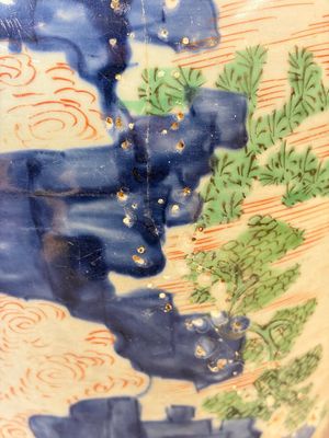 A Chinese wucai covered vase with narrative design and a jar mounted as a wine cooler, Transitional period — 照片 26