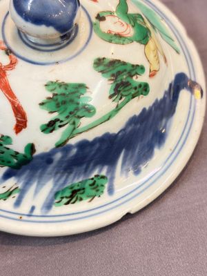 A Chinese wucai covered vase with narrative design and a jar mounted as a wine cooler, Transitional period — 照片 41