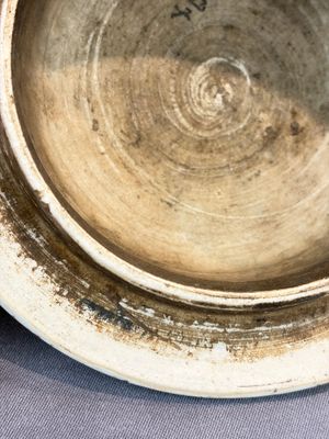 A Chinese wucai covered vase with narrative design and a jar mounted as a wine cooler, Transitional period — 照片 45