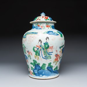 A Chinese wucai ‘Elegant Ladies and Playing Boys’ vase and cover — photo 2
