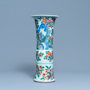A Chinese wucai 'gu' vase with a phoenix, Shunzhi — photo 4