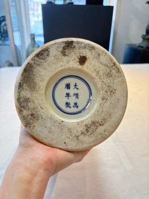 A Chinese wucai 'gu' vase with 'Guo Ziyi 郭子儀', Wanli mark, 19th C. — photo 6