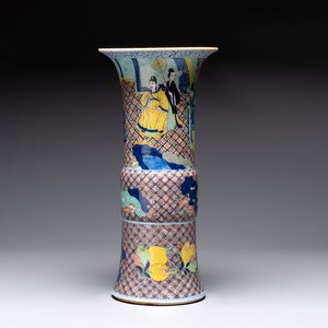 A Chinese wucai 'gu' vase with 'Guo Ziyi 郭子儀', Wanli mark, 19th C. — photo 1
