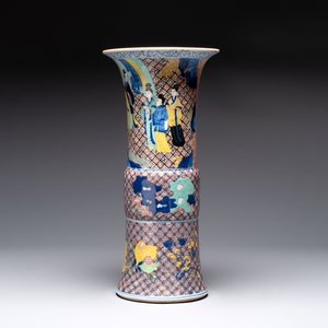 A Chinese wucai 'gu' vase with 'Guo Ziyi 郭子儀', Wanli mark, 19th C. — photo 2