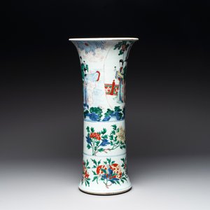 A Chinese wucai 'gu' vase with narrative design, Transitional period — photo 4