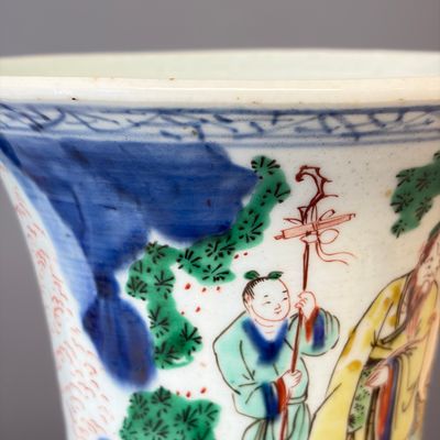 A Chinese wucai 'Gu' vase with Sanxing design — photo 13