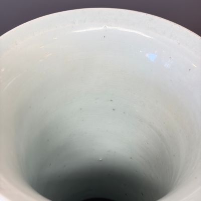 A Chinese wucai 'Gu' vase with Sanxing design — photo 18