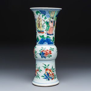 A Chinese wucai 'Gu' vase with Sanxing design — photo 1