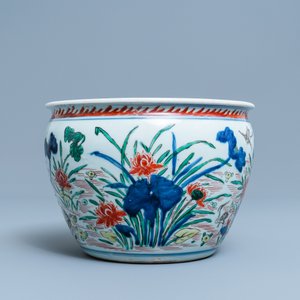 A Chinese wucai jardinière with cranes near a lotus pond, Transitional period — 照片 5