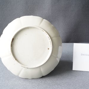 A Chinese wucai ko-sometsuke lotus-shaped dish for the Japanese market, 17th C. — 照片 4