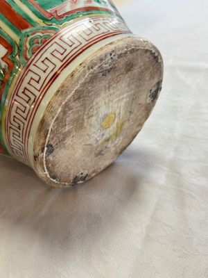 A Chinese wucai 'Landscapes and Flowers' vase, Transitional period — photo 13