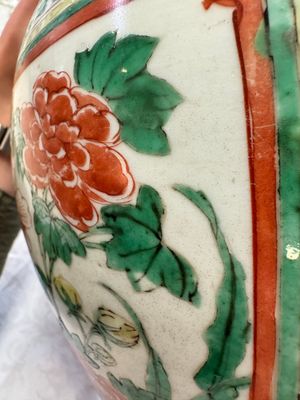 A Chinese wucai 'Landscapes and Flowers' vase, Transitional period — photo 6