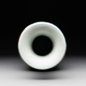 A Chinese wucai 'mountainous landscape' vase, Transitional period — photo 5