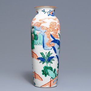 A Chinese wucai rouleau vase, 19th C. — 照片 4