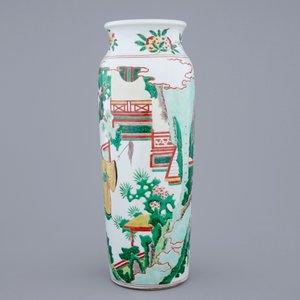 A Chinese wucai sleeve vase, 20th C. — photo 3