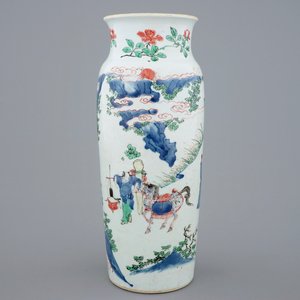 A Chinese wucai "sleeve" vase, Transitional period, 1620-1683 — photo 1