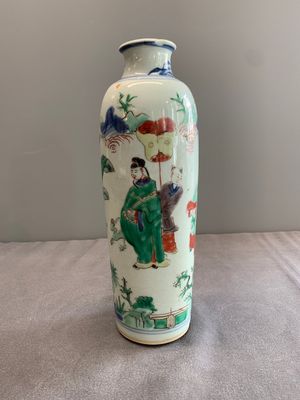 A Chinese wucai 'sleeve' vase with a scholar and servants, Transitional period — photo 1