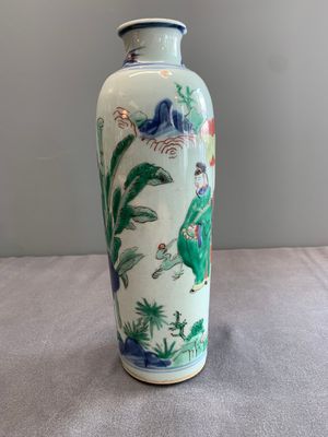 A Chinese wucai 'sleeve' vase with a scholar and servants, Transitional period — photo 5