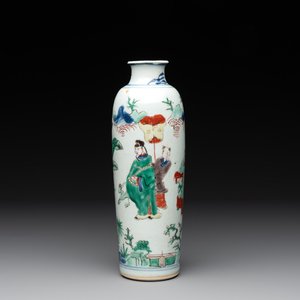 A Chinese wucai 'sleeve' vase with a scholar and servants, Transitional period — photo 1