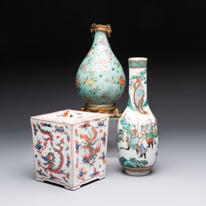 A Chinese wucai square covered container, a gilt bronze-mounted famille verte vase and a Canton famille verte bottle vase, Kangxi and later — photo 1