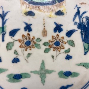 A Chinese wucai 'two boys' dish, Wanli mark and of the period — photo 14