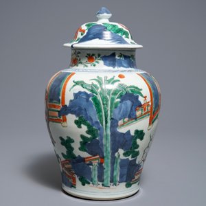 A Chinese wucai vase and cover, Transitional period — 照片 4