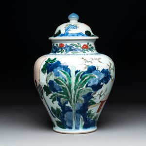 A Chinese wucai vase and cover with court ladies and playing boys, Transitional period — photo 2
