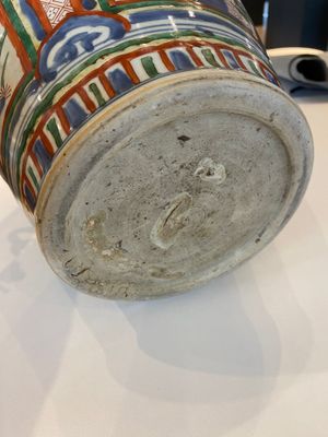 A Chinese wucai vase with wooden cover, Transitional period — 照片 10