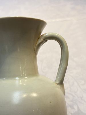A Chinese Xingyao white-glazed ewer, Ying 盈 mark, Tang or later — photo 9