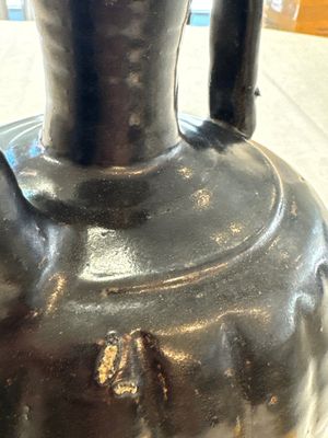 A Chinese Yaozhou black-glazed ewer with a ribbed body, Song — foto 12