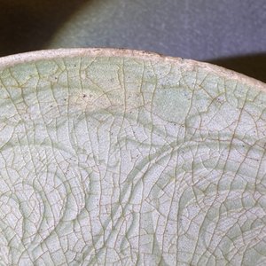 A Chinese Yaozhou celadon bowl with incised floral design, Song or later — 照片 13