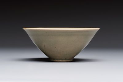 A Chinese Yaozhou celadon-glazed bowl, Song — photo 3