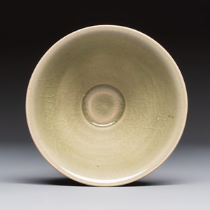 A Chinese Yaozhou celadon-glazed bowl, Song — photo 5