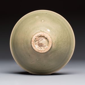A Chinese Yaozhou celadon-glazed bowl, Song — photo 6
