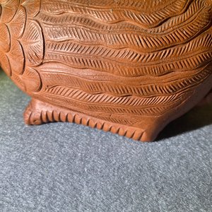 A Chinese Yixing 'phoenix' stoneware teapot and cover, Kangxi — 照片 22