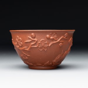 A Chinese Yixing stoneware cup and saucer with plum blossom relief design, Kangxi — photo 4