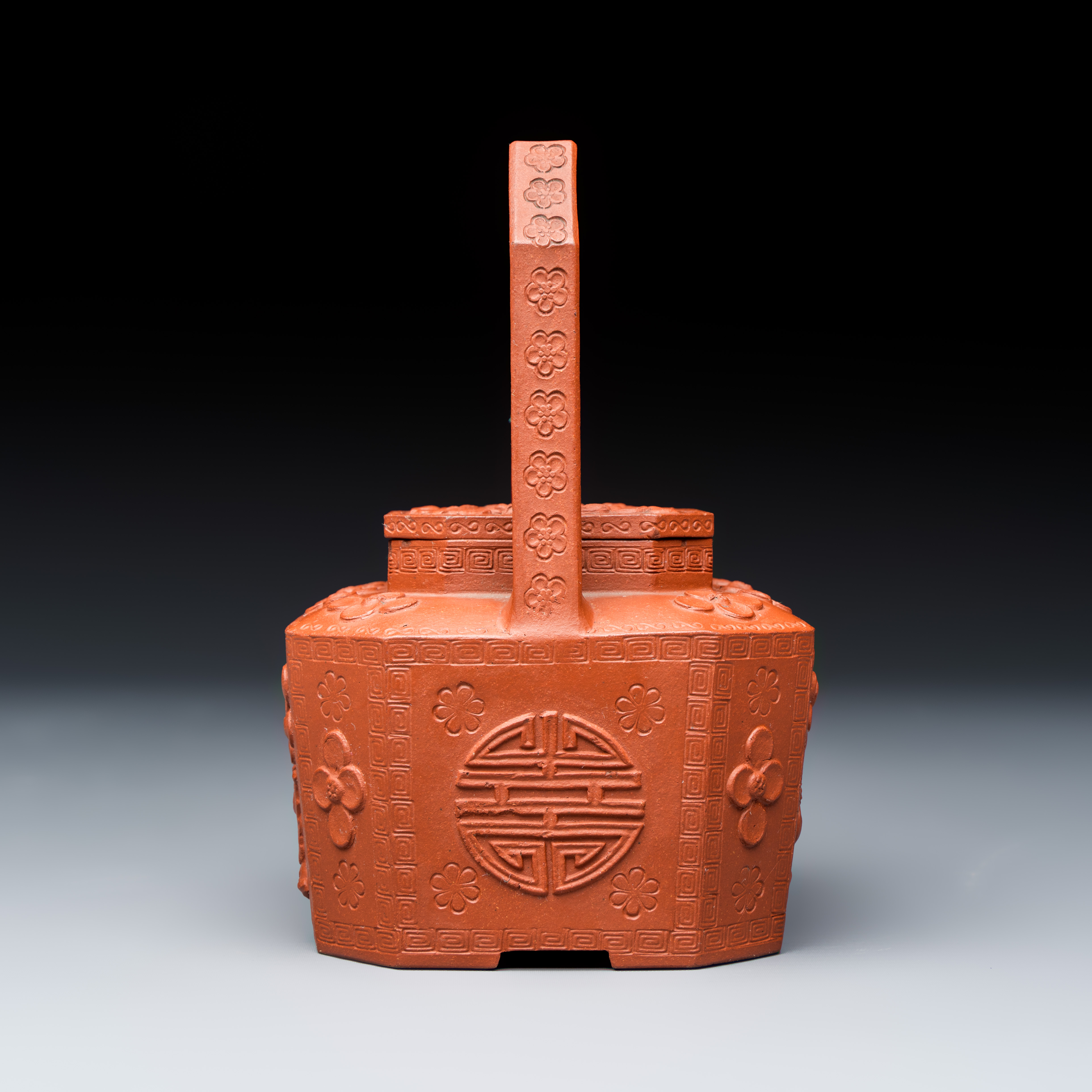 A Chinese Yixing stoneware 'Floral' teapot and cover — photo 3