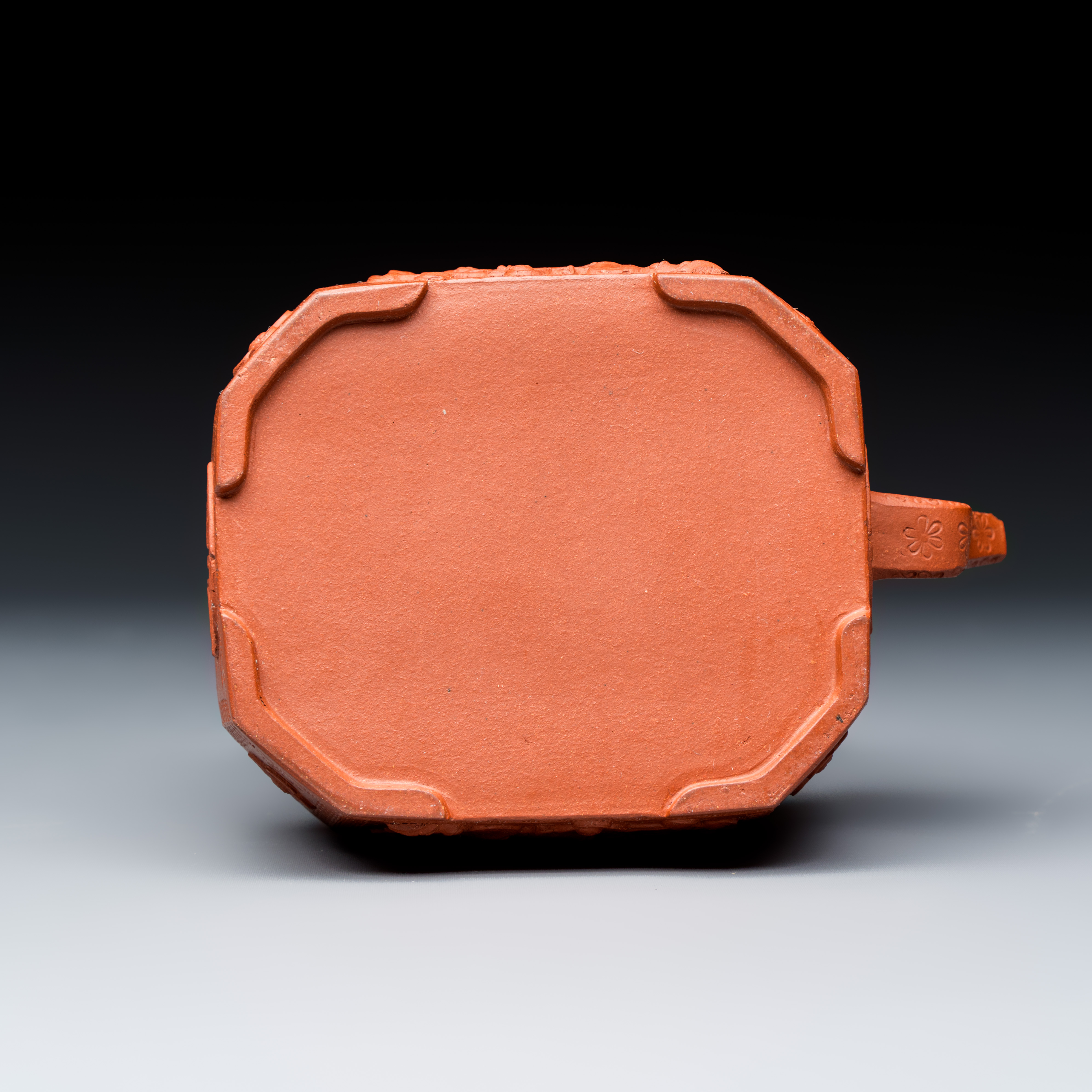 A Chinese Yixing stoneware 'Floral' teapot and cover — photo 8