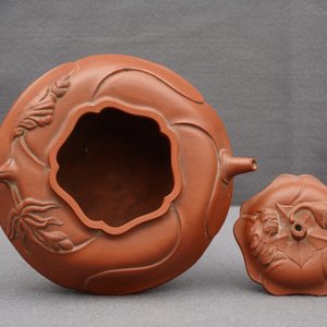A Chinese Yixing stoneware flower-shaped teapot, Kangxi — photo 23