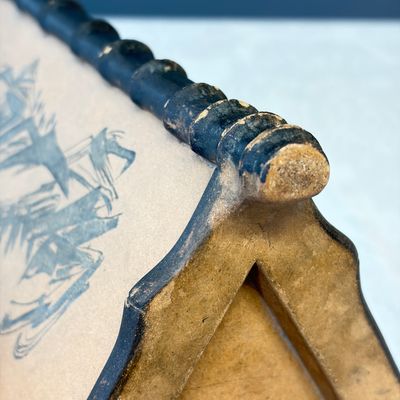 A Chinese Yixing stoneware incised triangular hat stand — 照片 14