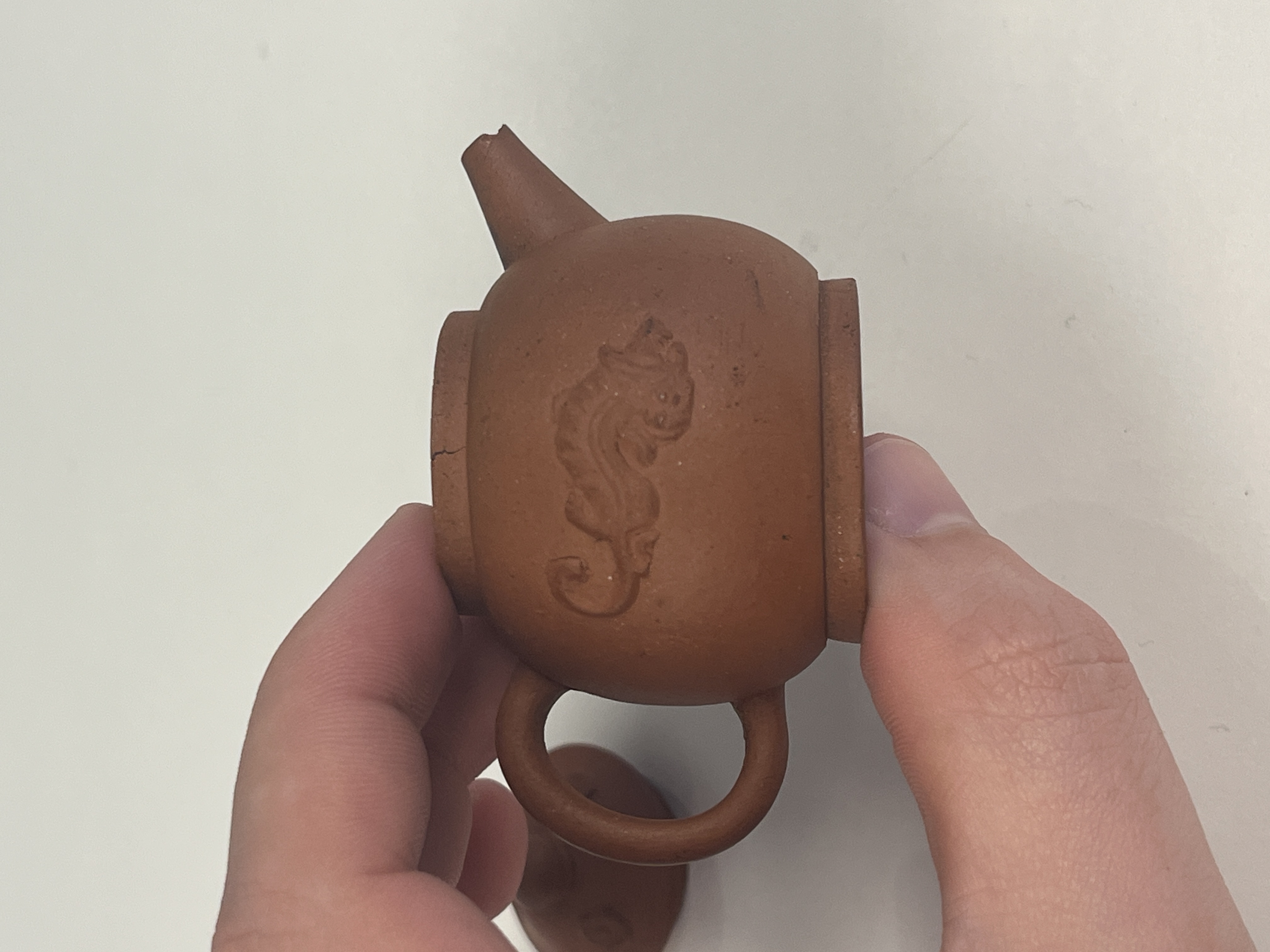 A Chinese Yixing stoneware miniature teapot — photo 4