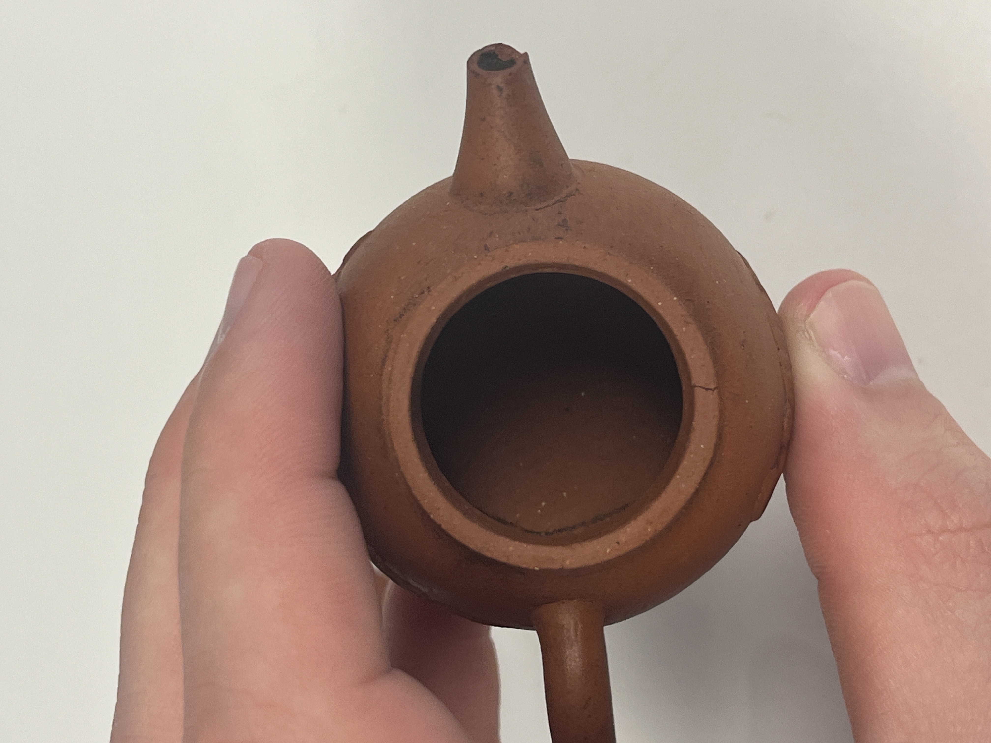 A Chinese Yixing stoneware miniature teapot — photo 9