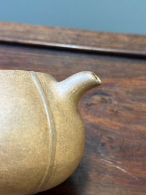 A Chinese Yixing stoneware 'Shipiao 石瓢' teapot, Ren Bonian 任伯年 signed, dated 1879 — photo 8