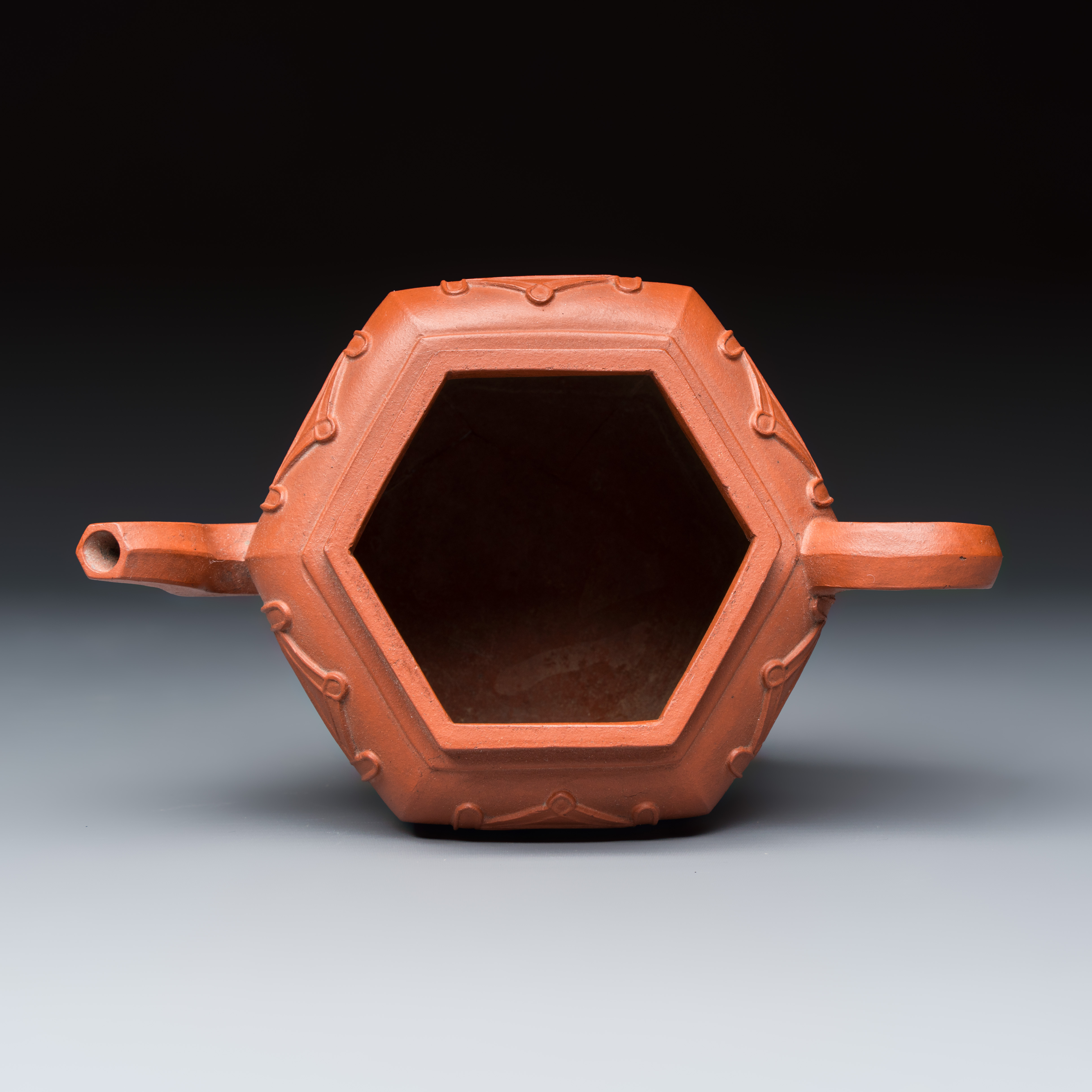 A Chinese Yixing stoneware 'Shou' teapot and cover — photo 6