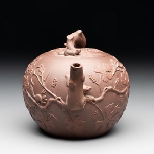 A Chinese Yixing stoneware 'squirrels among grape vines' teapot and cover, Kangxi — photo 2