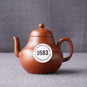 A Chinese Yixing stoneware teapot and cover, impressed and incised mark, 18/19th C. — 照片 16